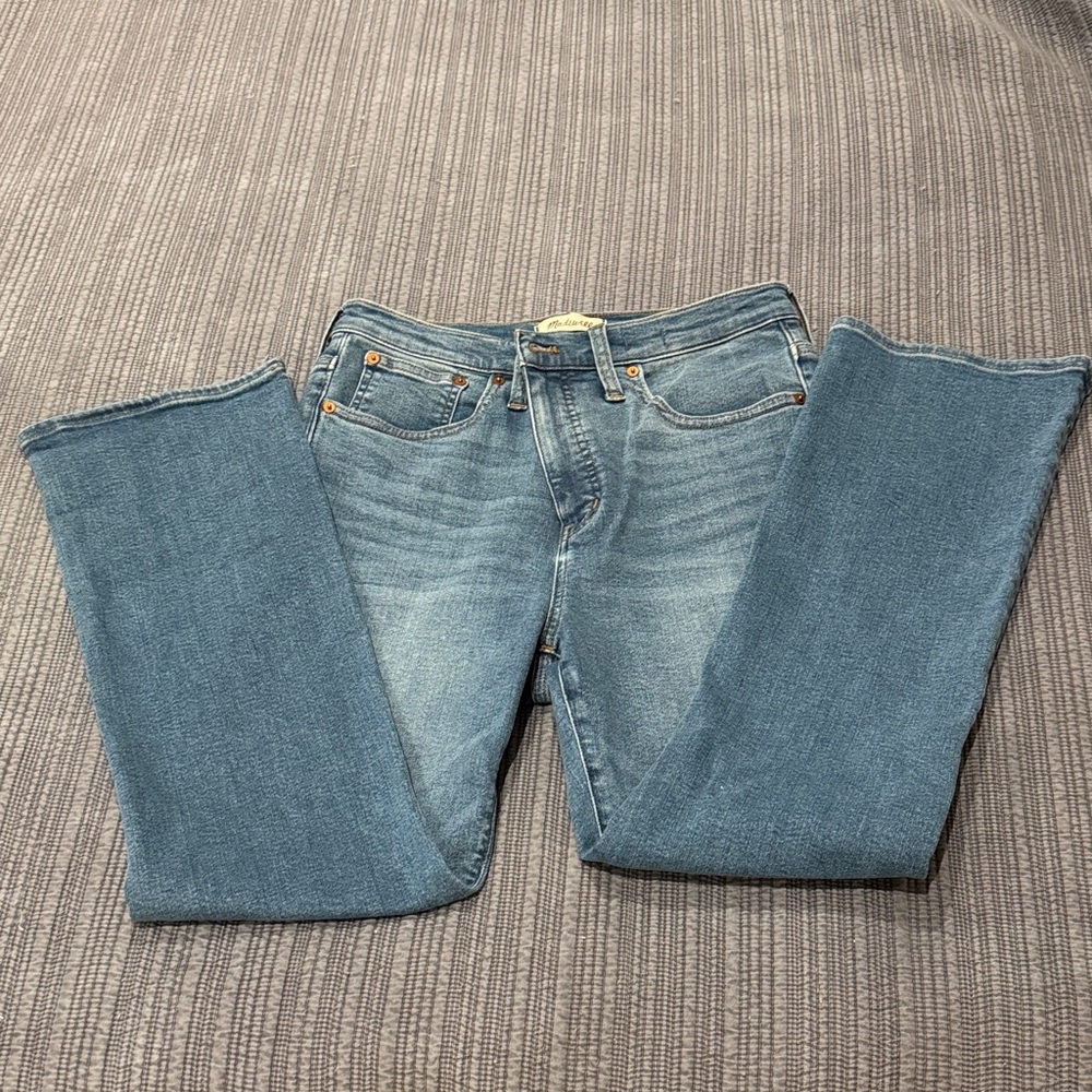 Madewell Women’s Cali Demi-Bootcut Light Blue Denim Jeans